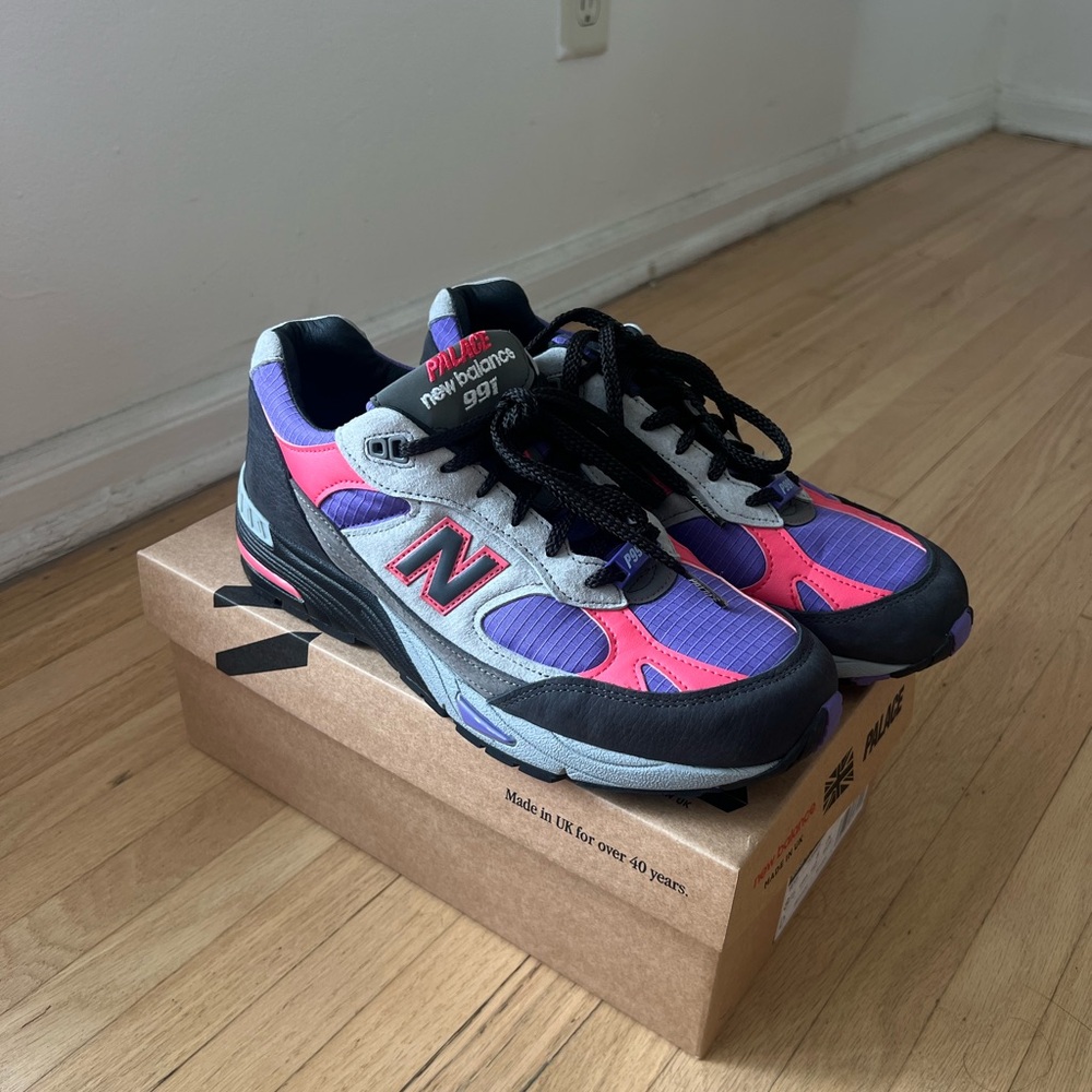 SOLD // Men’s NEW BALANCE x PALACE classic 991 /sz.8.5 /made in UK